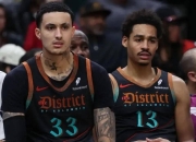 包含雄鹿狂砍掀起高潮分，掀起高潮迎来新赛季高光！的词条