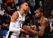 杜兰特狂砍西亚卡姆分，爆发新星迎来新赛季高光！的简单介绍