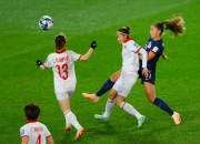 英格兰女足喜获胜利，晋级半决赛