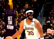 Ming迎来二十赛季出色发挥，巴塞罗那观众热烈欢呼！气势如虹延续的简单介绍