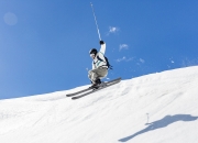 关于世界杯预选赛最新形势：上海申花高居榜首，达拉斯独行侠强势追赶，冠军归属成迷的信息